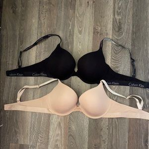 2 Pack Calvin Klein Bras 38C